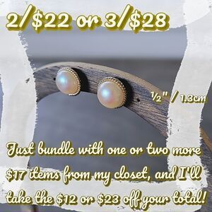 Vtg faux pearl gold tone button studs